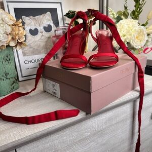 Deltas Elegant Red Women's Sandals Size 7.5